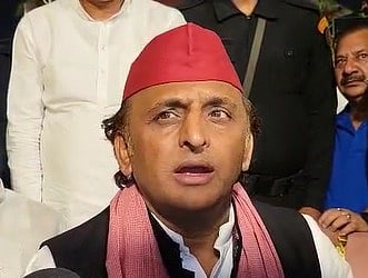 समाजवादी पार्टी के नेता अखिलेश यादव 