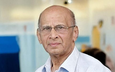 शुरुआती वर्षों में वे सिर्फ 2 रुपए में इलाज करते थे, जिससे उन्हें ये अनोखा नाम मिला।