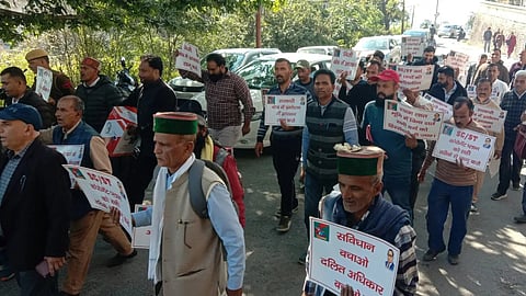 दलित उत्पीड़न पर फूटा गुस्सा, 8 संगठनों ने CM को भेजा 12 सूत्री ज्ञापन
