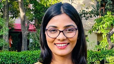 Neha Singh Rathaur