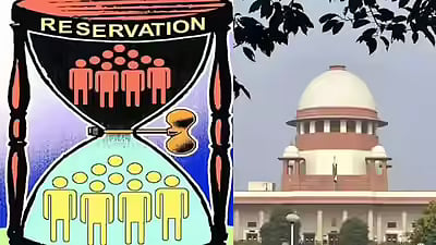 सुप्रीम कोर्ट  ने साफ किया कि आरक्षित वर्ग का मेधावी छात्र, बिना किसी रियायत के, सामान्य वर्ग के कटऑफ से ज्यादा अंक लाता है तो उसे खुले पद पर मेरिट से चुना जा सकता है।