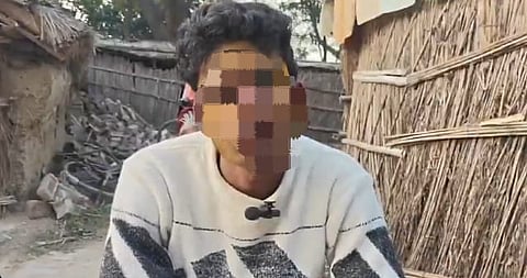 घटना की जानकारी देते हुए छात्र ने वीडियो में बताया कि वह साइकिल से स्कूल आते हैं और उनकी लोकोमोटर डिसेबिलिटी (चलने-फिरने में विकलांगता) के कारण थोड़ी देरी हो गई। 