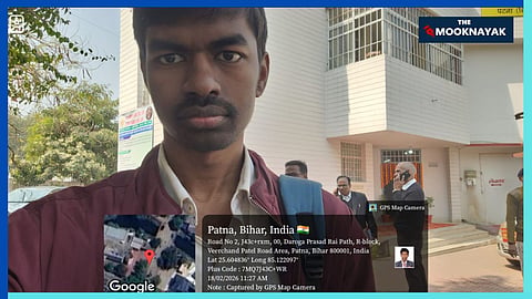 शुभम कुमार ने आरोप लगाया है कि पटना उपभोक्ता आयोग के अध्यक्ष  प्रेम रंजन मिश्रा और सदस्य रजनिश कुमार ने उनके साथ जातिगत आधार पर अपमानजनक व्यवहार किया, सार्वजनिक रूप से गाली-गलौज की, मौत की धमकी दी 