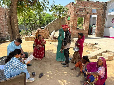  एक दिन में कुल 6 बाल विवाह उदयपुर जिले में, 2 बाल विवाह प्रतापगढ़ जिले और 2 बाल विवाह सीकर जिले में टीमों द्वारा रोके जा चुके हैं l  