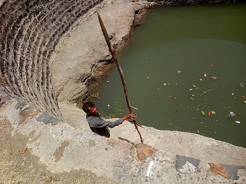 एमपी में जल संकट बना जानलेवा! रायसेन में पानी भरने गईं तीन आदिवासी छात्राओं की कुएं में डूबकर मौत