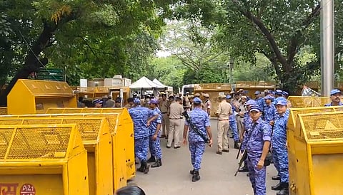 CJP कोर टीम ने आशका जताई है कि केंद्र सरकार के इशारे पर दिल्ली पुलिस क्रैकडाउन की तैयारी कर रही है.