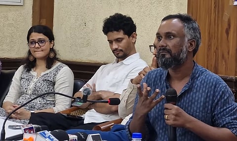  डॉ. राहुल सोनपिंपले ने सवाल उठाया कि कैंपसों में दलित-आदिवासी छात्रों के खिलाफ घटनाओं पर सत्ता पक्ष का कोई बयान क्यों नहीं आता।
