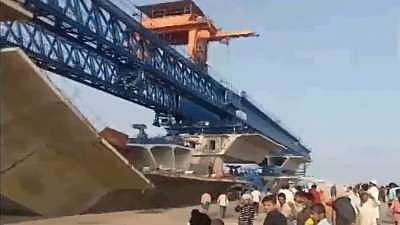 Bridge Collapse in Bihar Claims Life, Injures 8