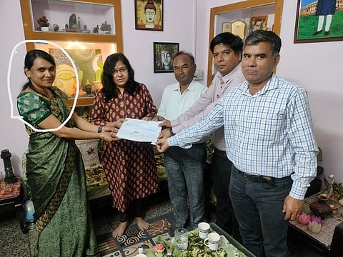 Hemlata Bairwa (L) is presently attached with the remote CDEEO office in Baran, which requires her to commute 150 kilometers daily from her village. 