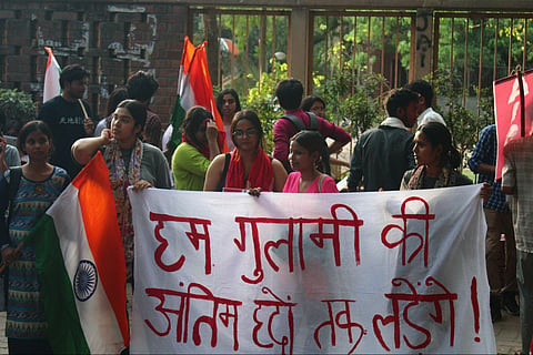 “400 Paar Hogaya Fail”: Delhi University Students Cheers BJP's Symbolic Defeat, Eyes Inclusive Future