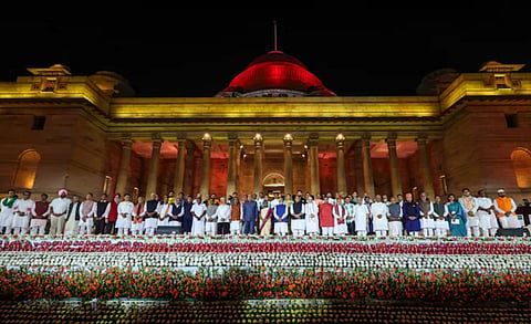 Of the 30 ministers in the Cabinet, there are five Ministers of State with independent charge.