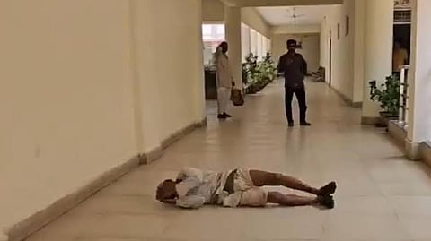 65-year old Shankarlal alleged that a clerk at the Collector's office transferred his land to his son’s name. 