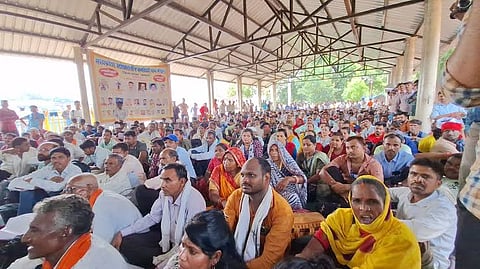 Outsourced Employees Protest in Bhopal; Demand Job Security and Minimum Wage of 21K 