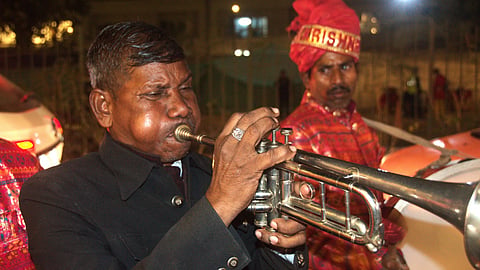  Most of the band members are migrants from the states of Uttar Pradesh and Bihar who work for long, backbreaking hours just to get paid meagre wages. 