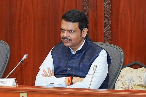  Devendra Fadnavis has directed the administration to make special arrangements in government hospitals for GBS treatment.