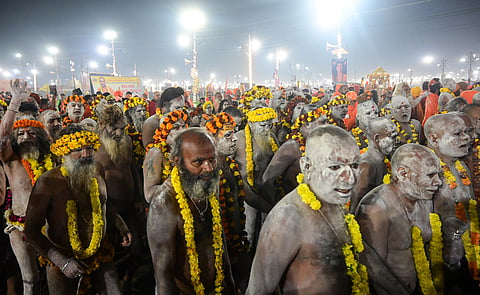 The Prime Minister expressed amazement at how millions of devotees arrived at the Triveni Sangam without formal invitations or scheduled instructions. 