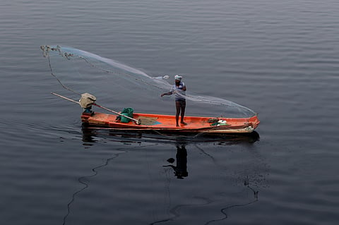 TN's Nagapattinam fishermen protest against mid-sea pirate attack, stay ashore for 3rd day 