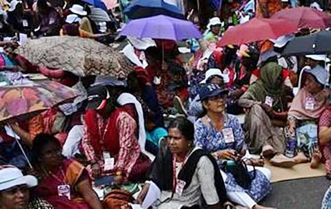 Better Pay: On 141st day of protest Kerala Asha workers announce to intensify stir 