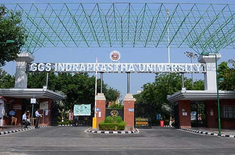 A criminal syndicate has swindled over Rs 1.69 crore from at least 32 families by falsely assuring admissions to premier GGSIPU-affiliated colleges via NRI and management quotas. 