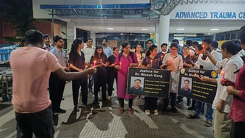 Protest by Medical students after suicide of Dr Divesh 