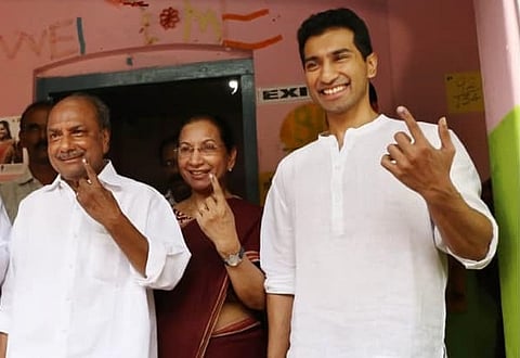 AK Antony, Elizabeth Antony and Anil Antony