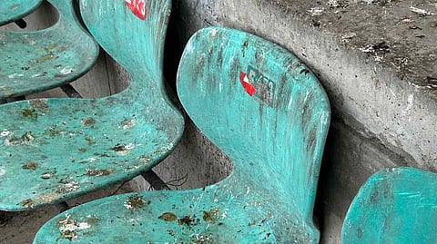 World Cup 2023: Photos of Hyderabad’s cricket stadium seats covered in bird droppings goes viral 
