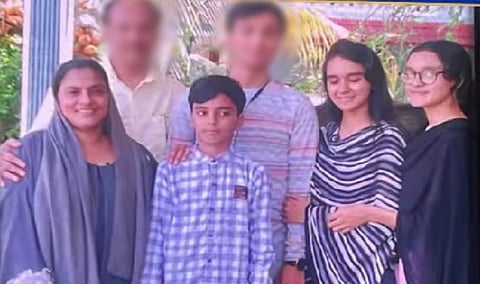 Haseena (46), her daughters Afnan (23), Aynaz (21) and son Aseem (12) 