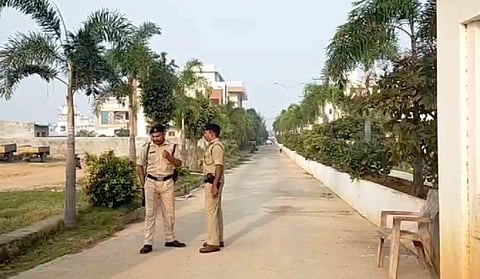Telangana polls: I-T officials raid residence of BRS MLA Bhaskara Rao