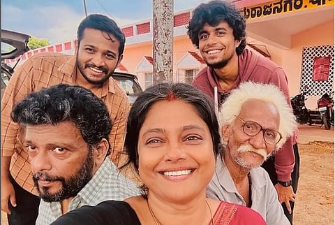 Cast of Falimy