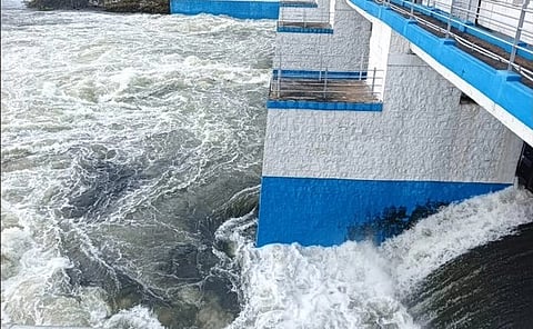 Chennai floods: 4,000 cusecs water released from Chembarambakkam lake
