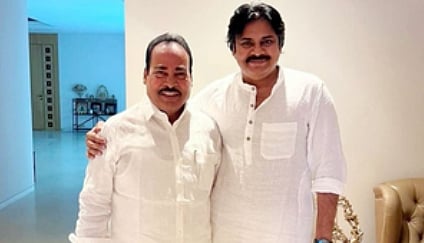 Suspended Chittoor MLA Arani Srinivasulu with Pawan Kalyan