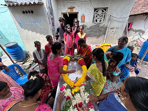 Kallakurichi illicit liquor tragedy: Residents allege police took bribes from peddlers 