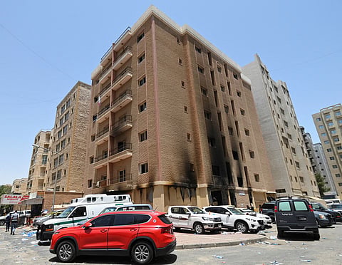 Building that caught fire on Wednesday morning