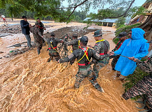Wayanad landslide: Army intensifies rescue operation, death toll reaches 176