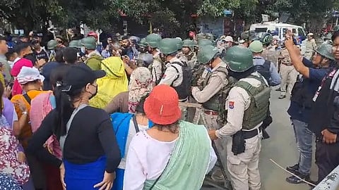 Manipur: Several injured in clash between students, security forces amid curfew