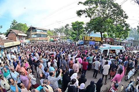 Ambulance carrying Arjun’s mortal remains 
