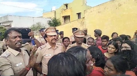 TN cops abetted barring of Dalit funeral from public road, residents allege