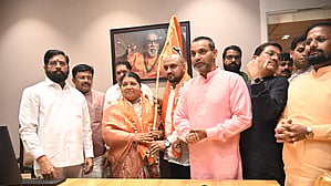 Maha polls: Congress legislator Jayashree Jadhav joins Shiv Sena