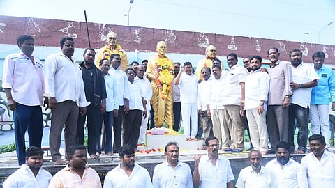 YSRCP slams TDP-led Andhra govt for not celebrating state formation day
