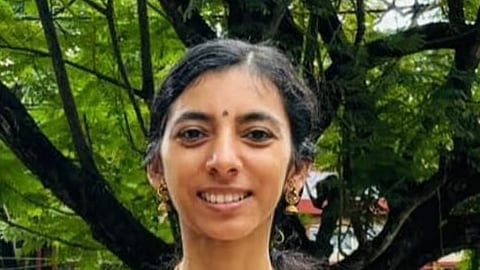 Kochi road tragedy: Postwoman killed, husband injured in tanker truck collision 
