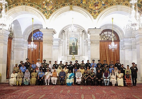 Gallantry Awards presented for exceptional bravery in peace operations