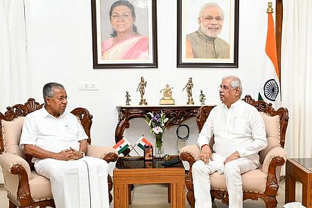 Kerala Chief Minister Pinarayi Vijayan and Governor Rajendra Arlekar.