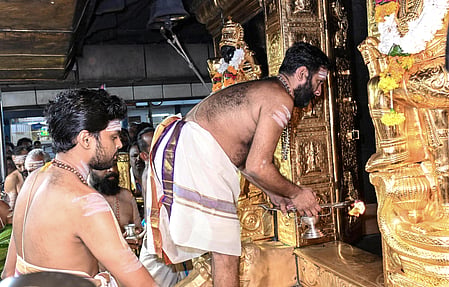 Tantri gets bail in Sabarimala gold case, blames Pinarayi Vijayan govt for arrest