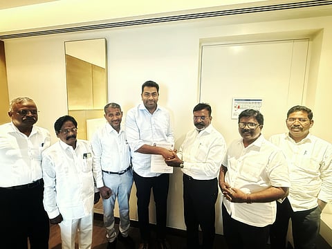 VCK turns decisive player, backs Vijay’s claim to form government