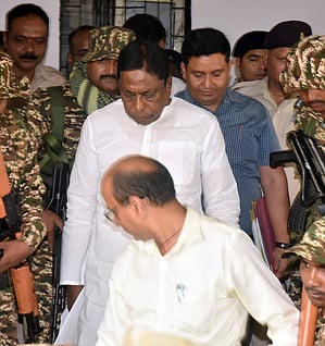 SC allows bail plea of ex-Jharkhand Minister Alamgir Alam in tender 'scam' case