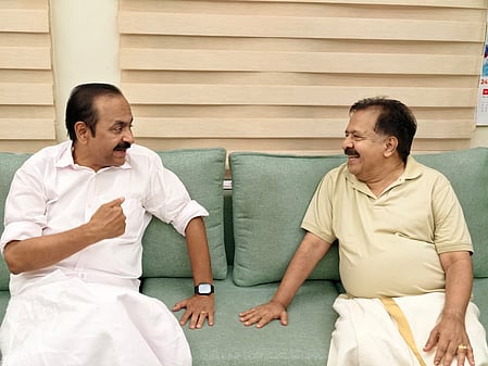 Congress moves to pacify Chennithala as talks on Kerala Cabinet heat up