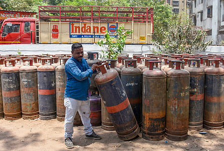 Commercial LPG prices hiked again; Delhi rate up by Rs 42, Kolkata sees Rs 53.50 increase