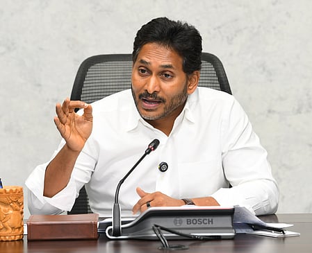 Jagan slams Naidu govt over decline in SHG bank credit