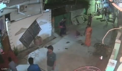 Screengrab of the victim's assault under Guntur's Nagarpalem limits. 