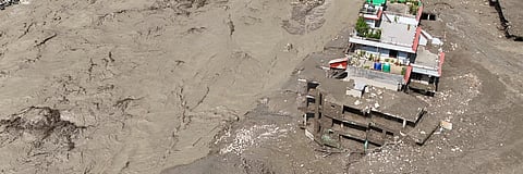 How does a collapsing glacier turn into a lethal wall of mud and water? An expert explains what happened in Nepal